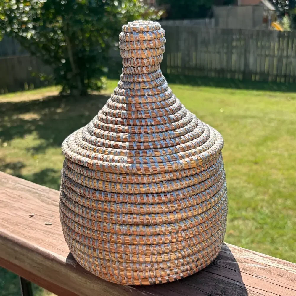 Vintage Style African Style Coiled Woven Basket w/ Lid Boho Decor Storage 10.5
